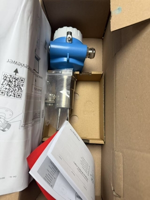 Endress+Hauser Soliphant FTM50 Serisi Nokta Seviye Değiştiricisi Seviye Değiştiricisi, Akış Montu, Alüminyum, Poliester, Paslanmaz FTM50-2GG2A4A32AA